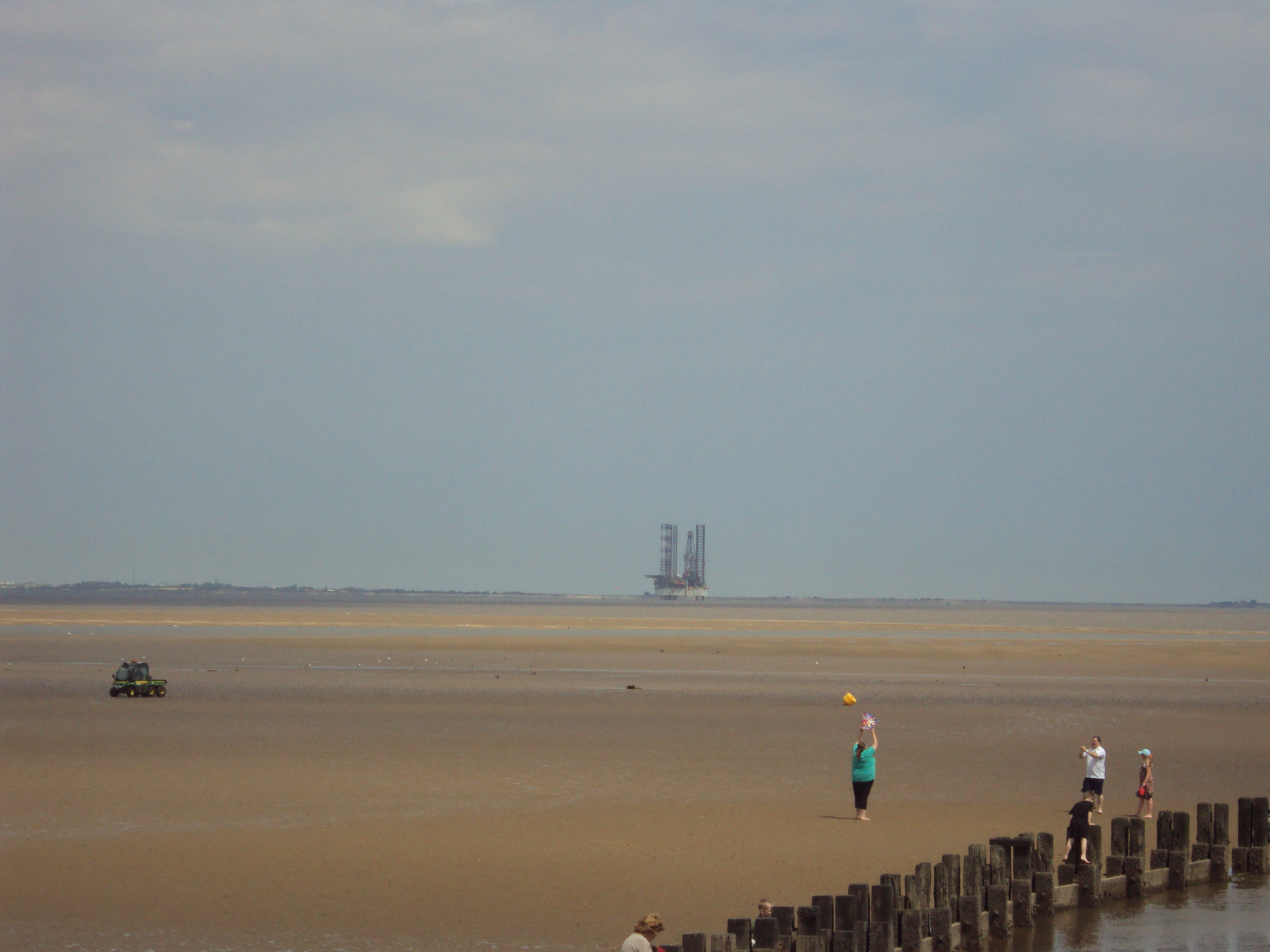 The broad sandy beach and North Sea at Cleethorpes